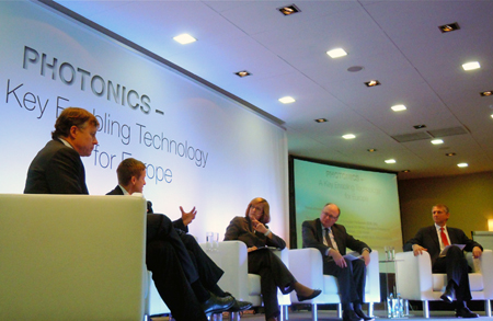 Wide-ranging: the Photonics 21 panel in action.