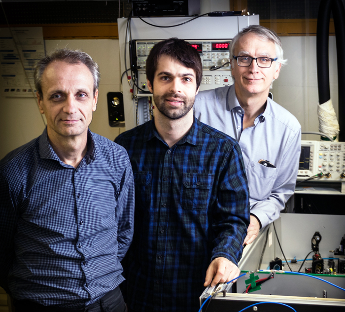 Karl Unterrainer, Dominic Bachmann and Juraj Darmo at the Vienna Photonics Institute.
