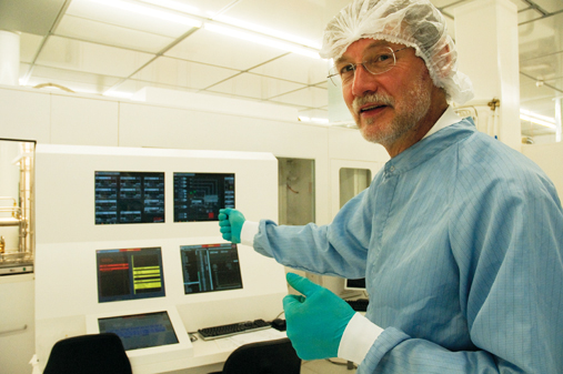 Oslo's Bengt Svensson is producing novel solar cells from nano-materials.