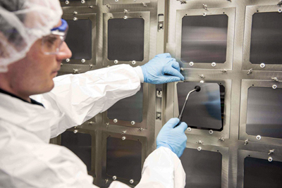 Oxford PV's perovskite-silicon solar cell has achieved a 28% conversion efficiency.