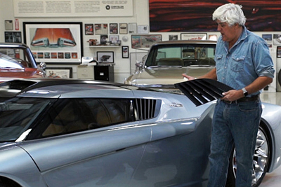 Jay Leno with his 3D-printed replacement vent.
