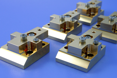 Energy bars: laser diode bars with optimized mounting for high-power operation.