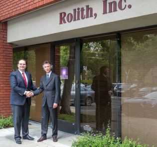 Nanofabrication deal: MTI and Rolith