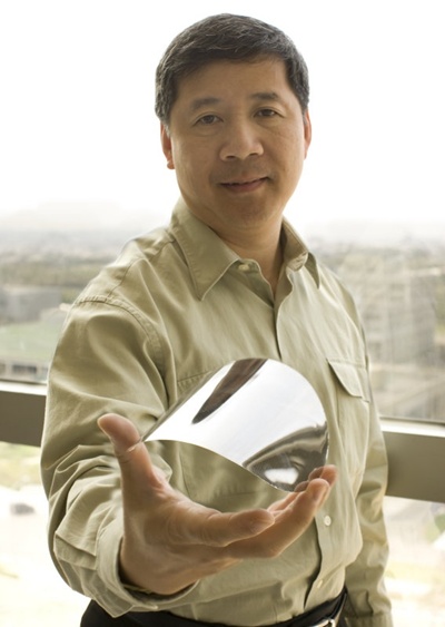 Trung Doan, SemiLEDs CEO, is seeking to capitalize on the rapidly expanding LED market with an initial public offering of stock. Proceeds will be used to ramp production and accelerate a move to 6-inch wafer fabrication, thus reducing the up-front cost of the technology for solid-state lighting applications. Credit: SemiLEDs/PBase.