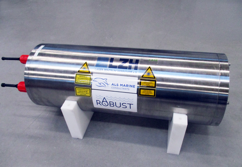 Finished LIBS system in pressure housing for use at depth of 6000m (600 bar). (Photo: LZH)