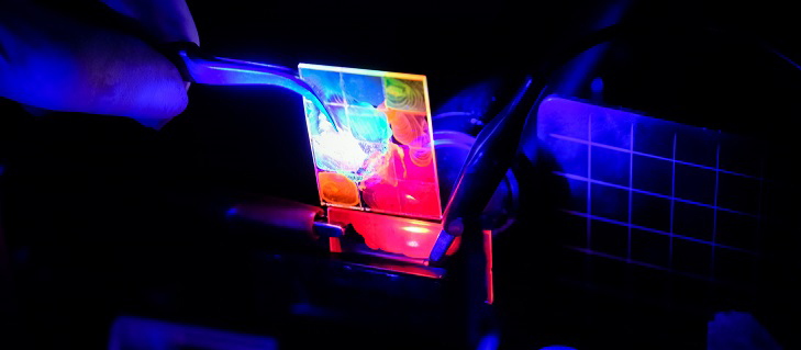 Scientists from Nanyang Technological University, Singapore have developed Colloidal Quantum Dots that produce laser light with the help of an electric field. Image: NTU, Singapore.