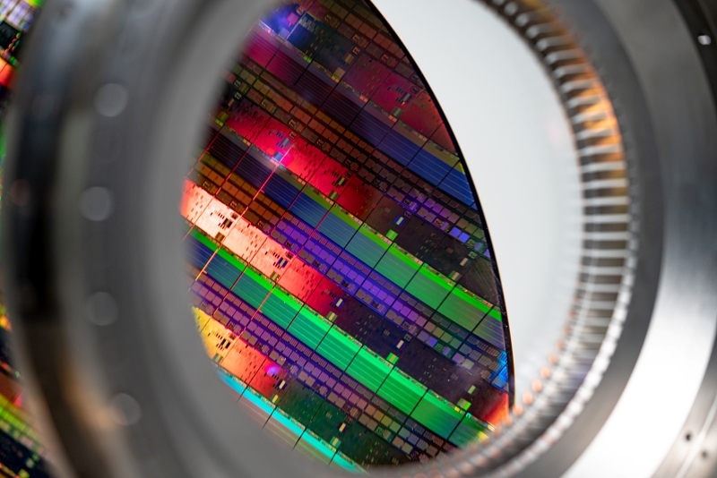 ASML says that it now expects to post record-breaking revenues this year, with no major disruptions to either markets or its supply chain seen in the latest financial quarter. Image: ASML.