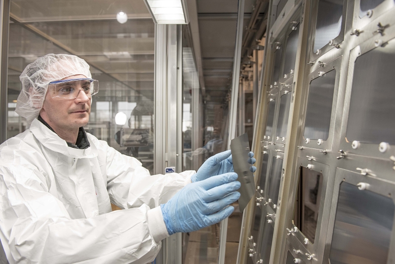 Following intensive research over the past few years at Fraunhofer ISE and elsewhere, the first commercial perovskite-silicon tandem cells should start rolling off Oxford PV's production line by the end of this year. It is hoped that the low-cost boost to silicon cell efficiencies will enable far more widespread deployment of higher-yielding solar power farms. Photo: Oxford PV.