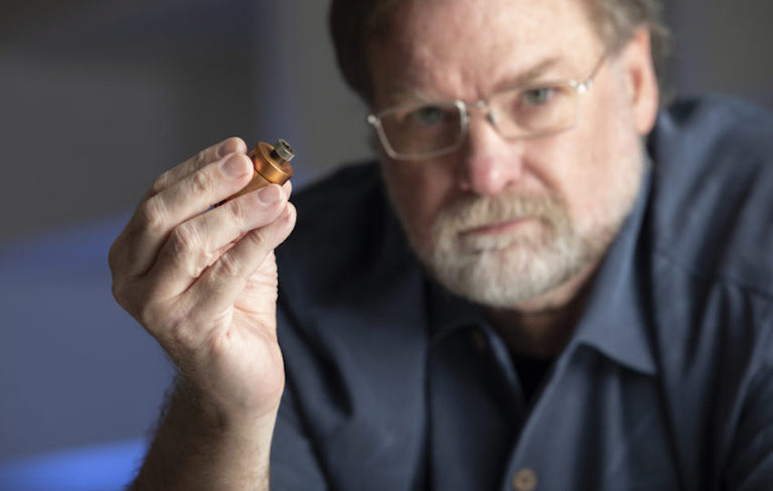 Chris Barty leads a team working to develop ways to use Blu-ray diodes for germicidal applications. Credit: Steve Zylius/UCI.