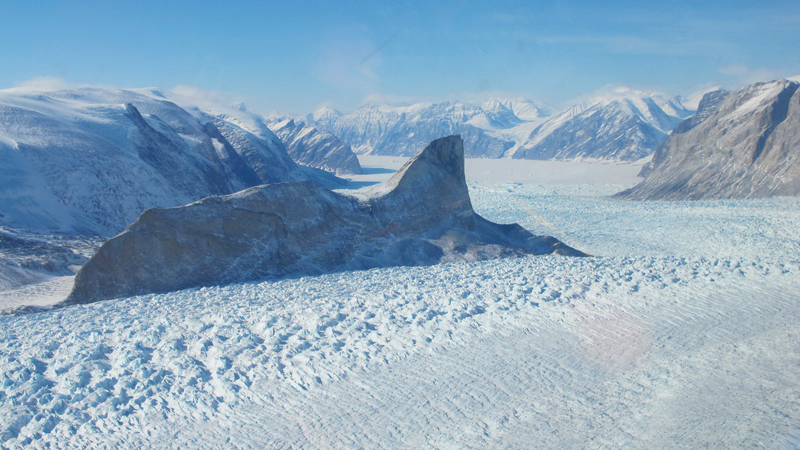 Kangerdlugssup (pictured) and Jakobshavn glaciers in Greenland have lost 4-6m of elevation per year over the past 16 years. Image Credit: NASA/Jim Yungel.