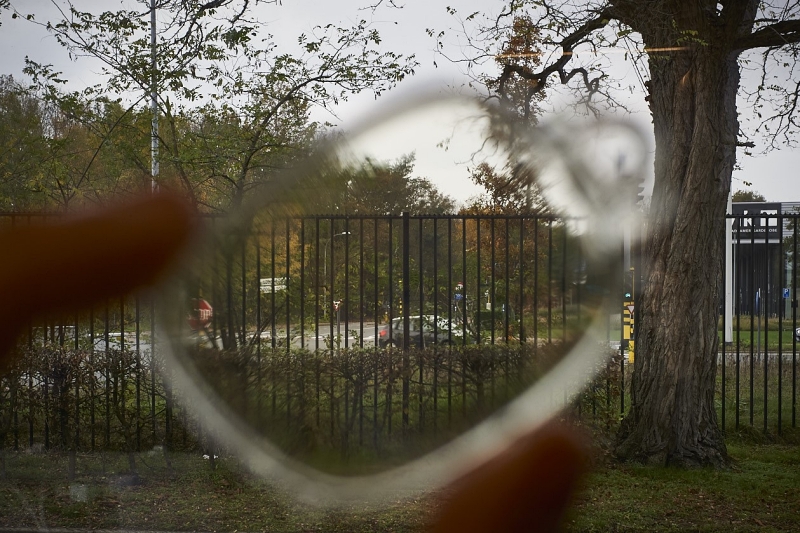 Earlier this year, at SPIE's AR/VR/MR virtual event, Luxexcel and development partner WaveOptics demonstrated how 3D printed optics could be used to produce prescription lenses compatible with smart glasses. Photo: WaveOptics/Luxexcel.