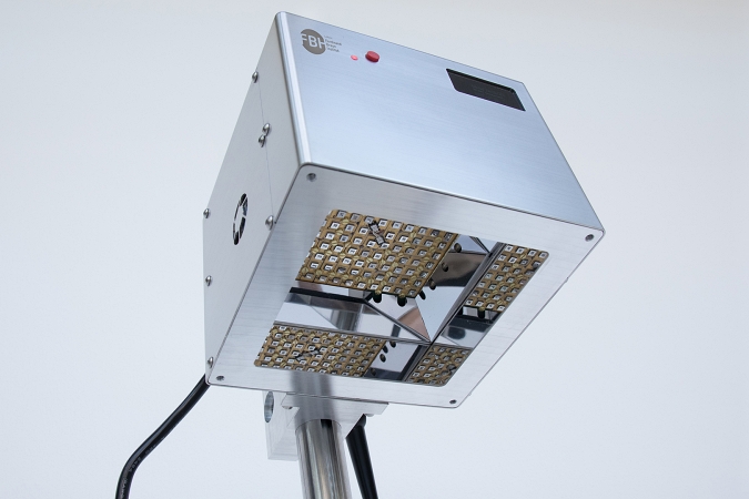 Comprising 120 LEDs emitting at 233 nm, this ultraviolet lamp from FBH is said to inactivate pathogens including the coronavirus responsible for Covid-19, without damaging the skin. The FBH team will exhibit the new technology at next week's 'Photonics Days