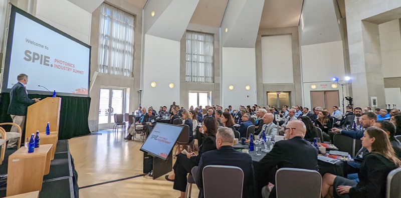 A full house of thought leaders from both the optics and photonics industry and the US government for the inaugural SPIE Industry Summit. Photo: SPIE.
 