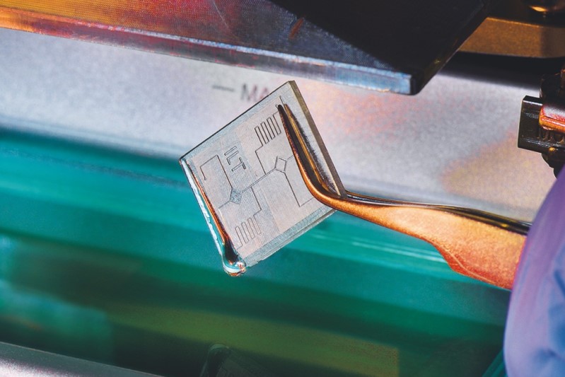 Sample component produced in a resin bath from the HoPro3D system. &copy; Fraunhofer ILT.