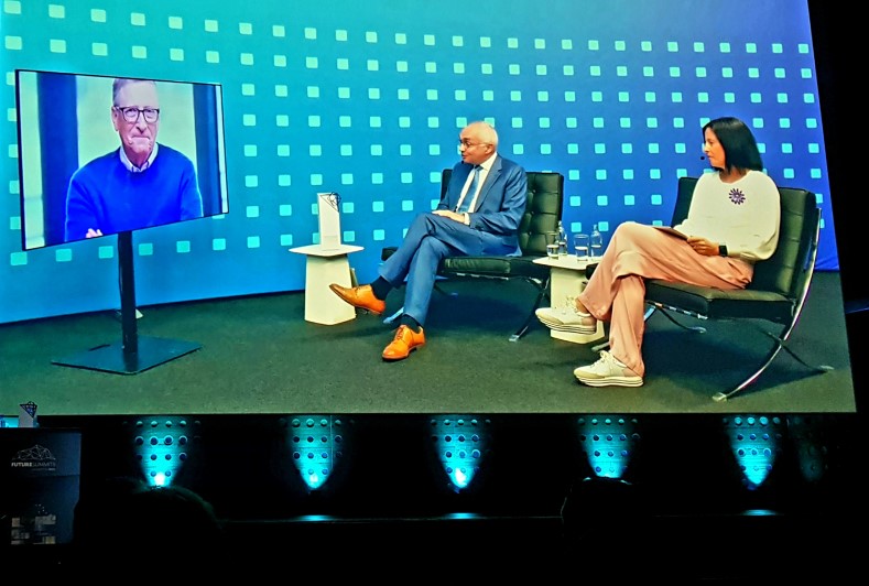 imec's Lifetime Award Winner Bill Gates was interviewed by imec's CEO Luc Van der hove and EVP Katrien Marent. Photo: Matthew Peach, optics.org.