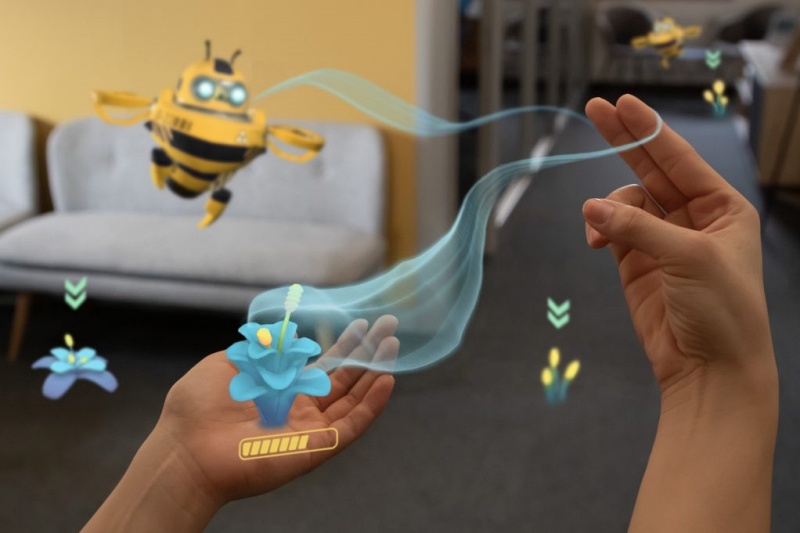 Providing a comfortable field of view and eye-box alongside the ability to focus on 3D images at all distances has become a persistent problem with current AR/VR headsets and glasses, often causing nausea. Now VividQ and Dispelix say that the issue can be solved with their waveguide combiner technology. Image: VividQ.