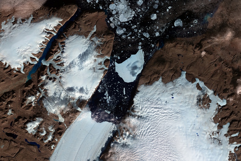 A satellite image of the Petermann glacier in Greenland. The &euro;17M CARIOQA-PMP project, which includes Airbus Defence & Space and photonics firm iXblue among 16 participants, is to develop a quantum gravimeter based around laser-cooled rubidium atoms for potential future deployment on satellites. Image: Airbus Defence & Space.