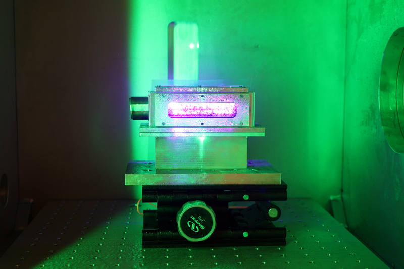 This gas cell is a key component of a compact wakefield laser accelerator developed at The University of Texas at Austin. Inside, an extremely powerful laser strikes helium gas, heats it into a plasma and creates waves that kick electrons from the gas out in a high-energy electron beam. Credit: Bjorn 