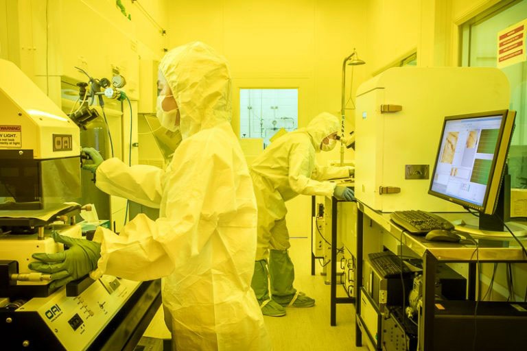 BluGlass says that the additional vertical integration enabled by its acquisition of the GaNWorks facility and expertise will lead to more consistent laser device production. Photo: BluGlass.