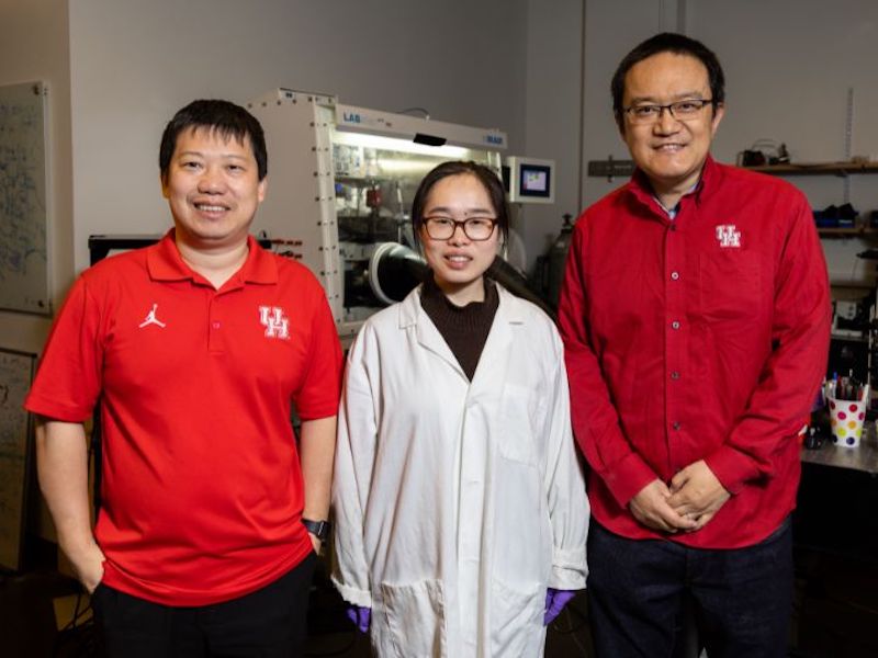 UH researchers Yan Yao, Guangxia Feng and Xiaonan Shan. Credit: University of Houston.
