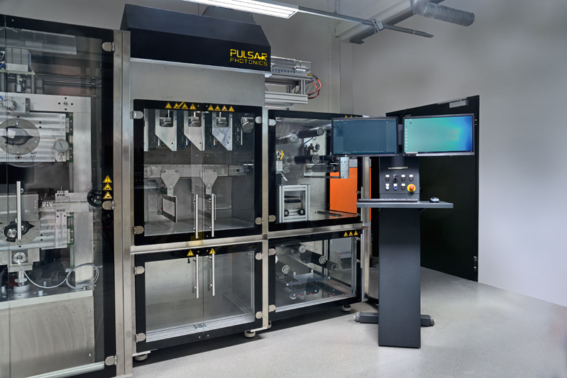 Since 2021, laser processes for battery production have been researched at Fraunhofer ILT in a dedicated battery center. Here in the picture, the facility with the multi-beam optics for laser processing. In the next step, Pulsar Photonics wants to bring the optics developed for the NextGenBat project to series maturity - ideally with industrial partners. &copy; Fraunhofer ILT, Aachen, Germany. 