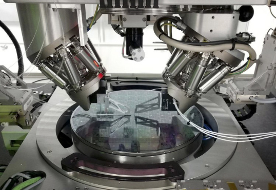 The large automated prober in AIM Photonics' test lab enables programmable optical, DC and RF interrogation of wafer substrates as larges as 300 mm, with additional flexibility for die-level testing. Image: AIM Photonics.