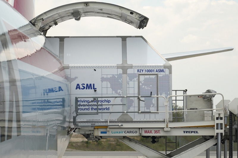 ASML surprised markets with news that next year it will be shipping significantly fewer low-NA EUV lithography tools than previously expected, meaning that sales revenues in 2025 will likely be nearer &euro;30 billion than &euro;40 billion. Photo: ASML.