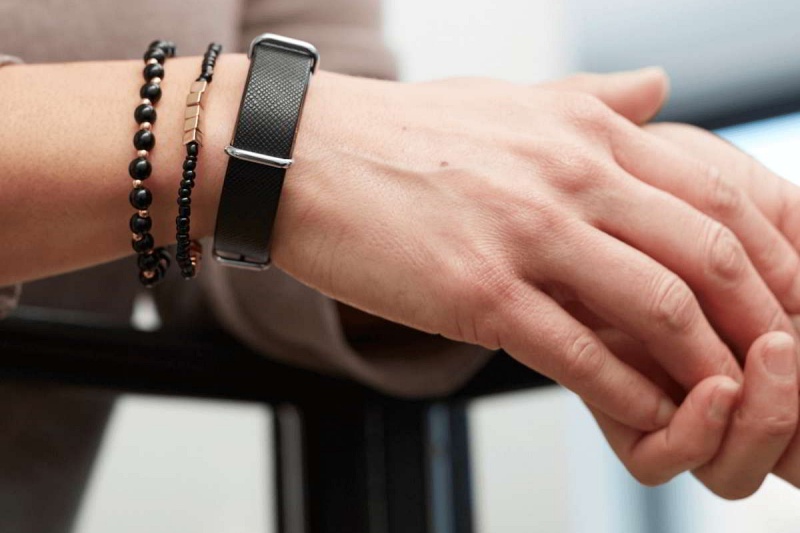 Developed following nearly two decades of research at CSEM, Aktiia's wristbands use photoplethysmography - the same approach employed in pulse oximetry to monitor blood oxygen - to keep track of blood pressure. The wristbands are now available to purchase in several countries, with Aktiia looking to expand following a $30M round of venture investment. Photo: Aktiia.