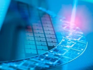 Scintil has initially targeted the market for high-speed optical interconnects with its integrated silicon/III-V PIC technology - although the approach should also suit emerging applications in lidar and quantum sensing. The collaboration with Tower sets it up for volume production. Image: Scintil Photonics.
