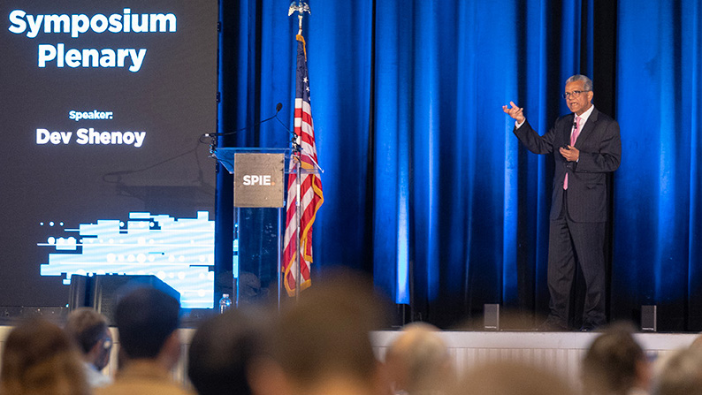 SPIE Fellow Dev Shenoy of the US Office of the Under Secretary of Defense for Research and Engineering, discusses the Defense Department's microelectronics programs at SPIE Defense + Commercial Sensing. Photo: SPIE.