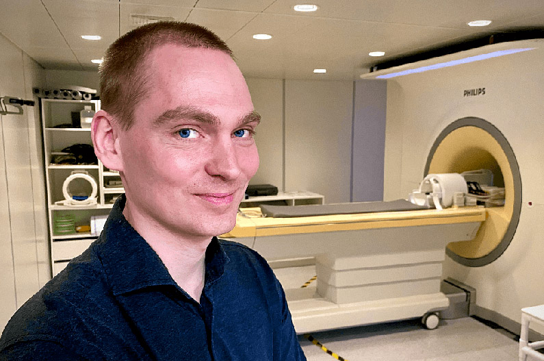 Hans St&aelig;rkind is behind both the theory and prototype development. Photo: University of Copenhagen.