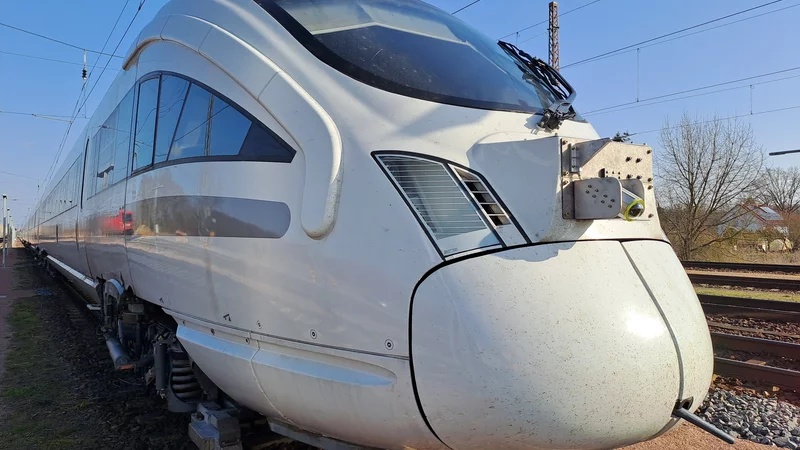 The wider Digitale Schiene Deutschland effort is aiming to develop systems such as automatic detection of unexpected objects on railway lines. It will be deploying Aeva's FMCW lidar technology as trains become more automated. Photo: Digitale Schiene Deutschland.