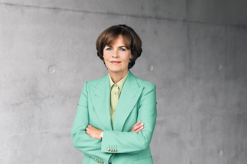 Trumpf CEO Nicola Leibinger-Kamm&uuml;ller attributed the decline in sales and orders to geopolitics and macroeconomic effects, and expects 