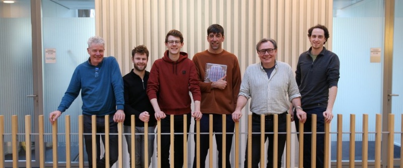 Led by CEO Rui Santos (pictured third from right), Eindhoven startup Photon IP has just attracted nearly &euro;5 million in seed funding to further develop its approach for closely integrating silicon and compound semiconductor materials. Photo: Photon IP.