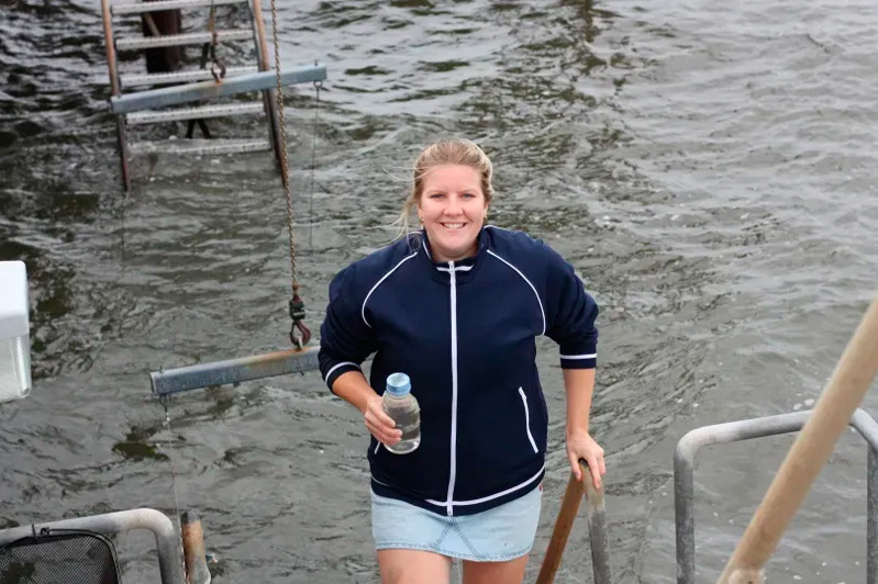 Testing the water: doctoral student Isabel Erb, from Lund University. Photo: Lund University.