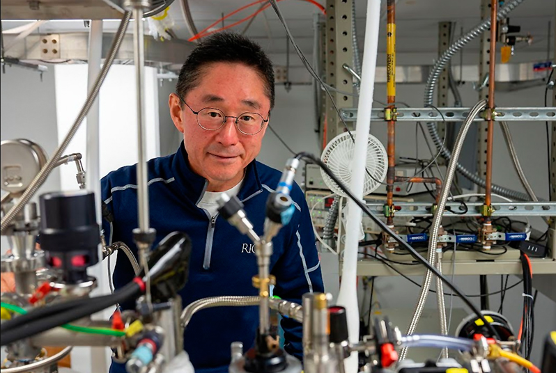 Junichiro Kono. Photo by Jorge Vidal/Rice University.