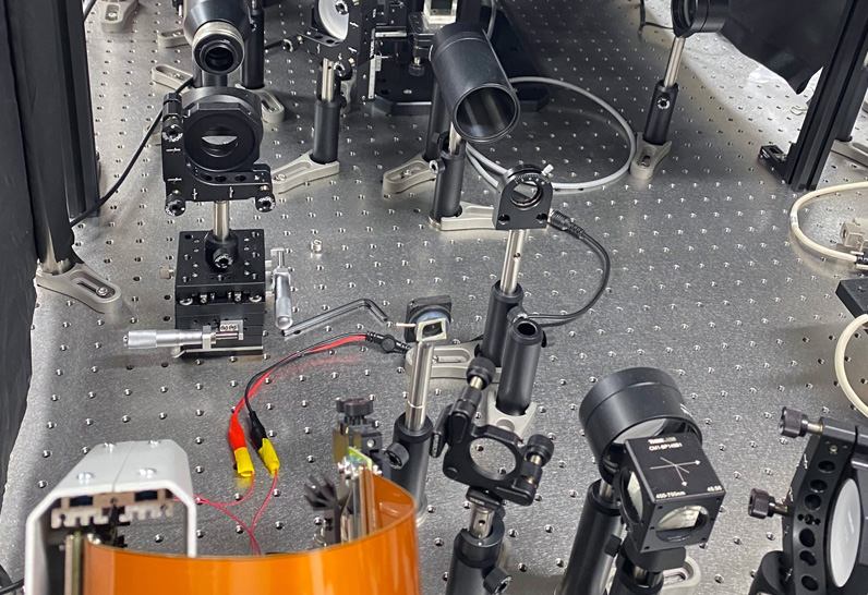 Kobe University's Yoneda Naru and his team could adapt their setup to construct a microscope that can record a holographic movie through a light-scattering object 