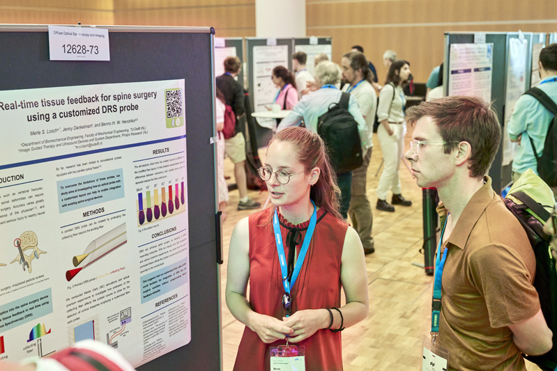 The Congress will cover the spectrum of photonics research, such as the poster sessions pictured here. &copy; Messe MÃ¼nchen GmbH.