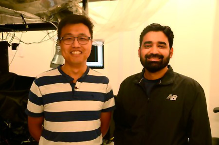 Peng Wang and Yogeshwar Nath Mishra. Credit: Caltech Optical Imaging Laboratory.