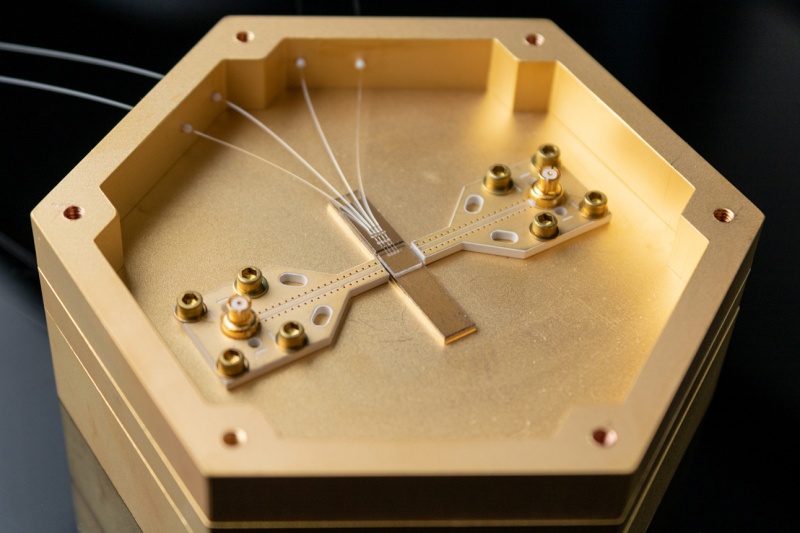 IonQ says that integrating Lightsynq's diamond-based photonic interconnects will accelerate its own roadmap toward scalable, fault-tolerant quantum systems. Photo: IonQ/Lightsynq.