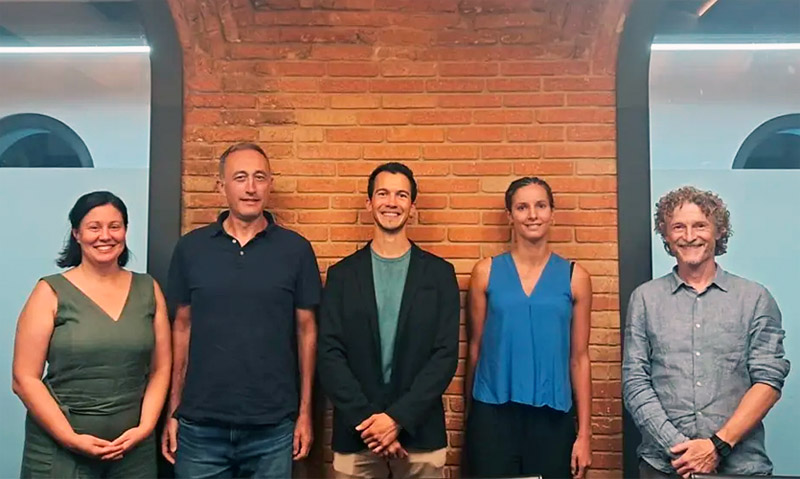 Shinephi team: Silvia Carrasco, Valerio Pruneri, Roland Terborg, Iris Cusini and Pola EmiliÃ .