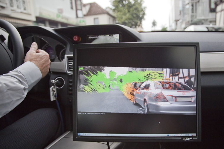 The optical collision avoidance system being developed at Daimler is based on human vision, using two cameras to yield a stereo image and advanced algorithms to assess a dangerous situation and predict a likely outcome. But Daimler says that the system will improve on human vision by offering a better range and a faster response time - hopefully leading to fewer road accidents in the future. Credit: DZP.
