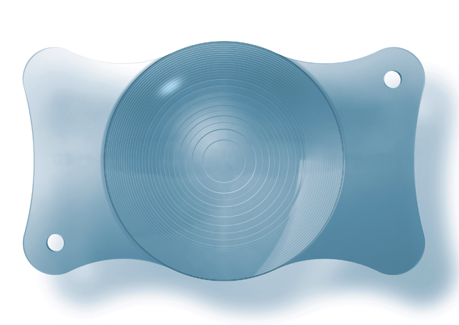 Trifocal: CZ Meditec's AT LISA lens is designed to produce more satisfying and predictable visual outcomes. It features an asymmetrical light distribution pattern between the three different foci, which are split 50 percent far, 20 percent intermediate, and 30 percent near.