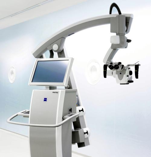 The OPMI Pentero 900 microsurgery system is part of the range of biomedical systems developed by Carl Zeiss Meditec. Credit: Carl Zeiss Meditec.