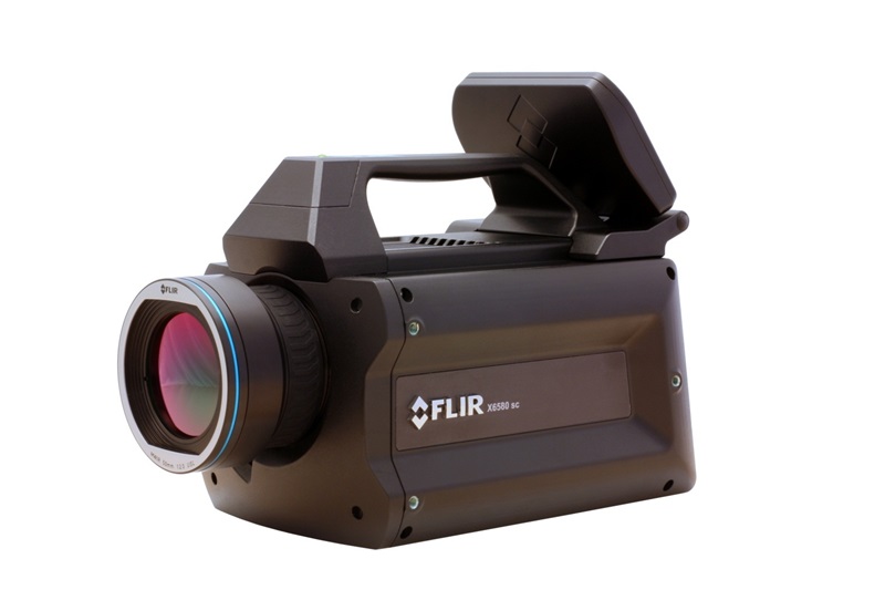 FLIR has just launched a thermal imaging camera for researchers and scientists studying ultra-fast phenomena. The X6580sc camera features a high-speed 640x512 digital InSb detector with broadband (1.5-5.5&mu;m) spectral sensitivity and F/3 aperture. It provides images up to 350Hz in full frame and up to 4500 Hz in a 320x8 sub-windowing mode. Credit: FLIR Systems.