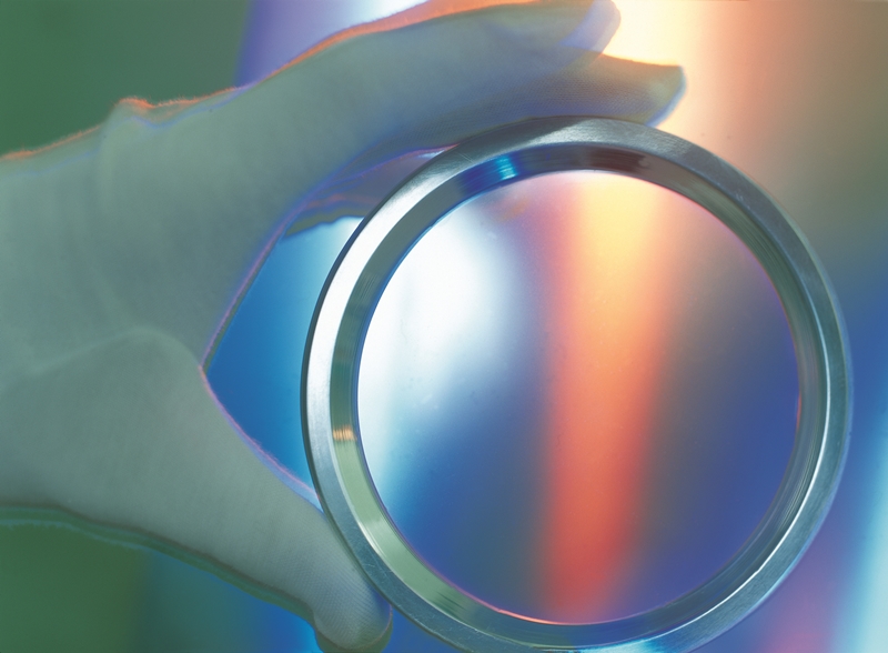 Element Six has invested in CVD diamond manufacturing capacity at its facility in Santa Clara, California, partly in a move to ensure that it can keep pace with expected future orders for EUV applications. Credit: Element Six/De Beers. 