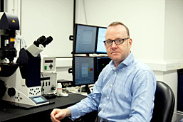 Clear vision: Professor Rory Duncan works in the field of membrane trafficking and has made a substantial contribution to the understanding of regulated exocytosis.