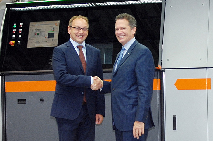 Excited: John Murray, CEO of Concept Laser Inc., (left) and Frank Herzog, President  & CEO of Concept Laser GmbH (right), at the first US installation of Concept's X line 1000R system.