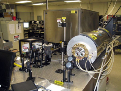 This powerful one-ton laser, capable of firing dozens of pulses a second, gives researchers a new way to detect tiny amounts of hazardous gases from up to one kilometer away, and under normal atmospheric pressure - something that was not believed possible previously. Credit: Henry Everitt, US Army and Duke University.