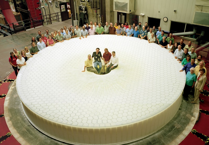 Members of the LSST celebrate the successful casting of the telescope's 27.5-foot-diameter mirror blank, back in August 2008. Full operations for the giant telescope are now slated to start in 2023. Credit:  Howard Lester / LSST Corporation